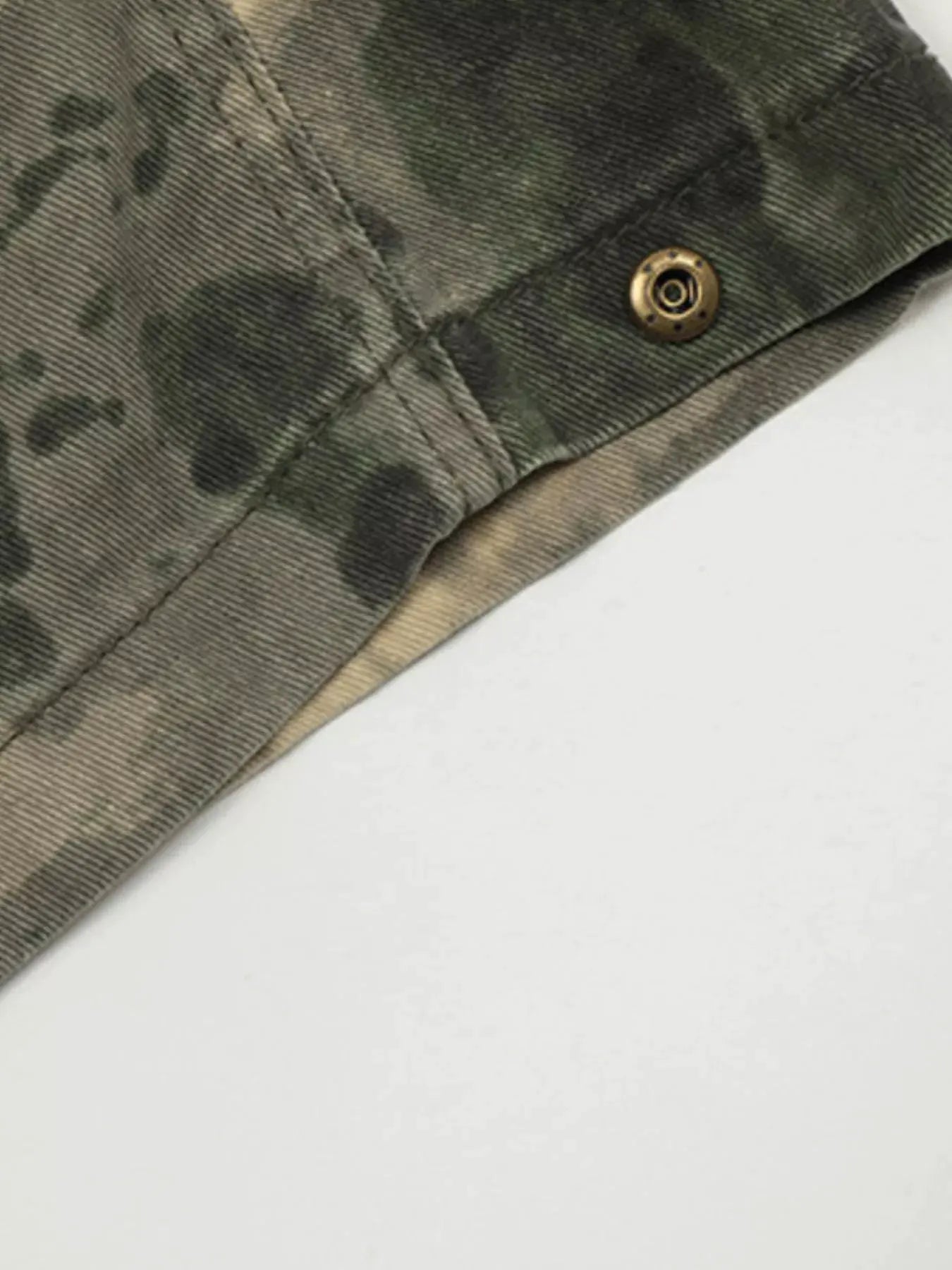 Men's Camouflage Loose Fit Cargo Pants by Partner Label