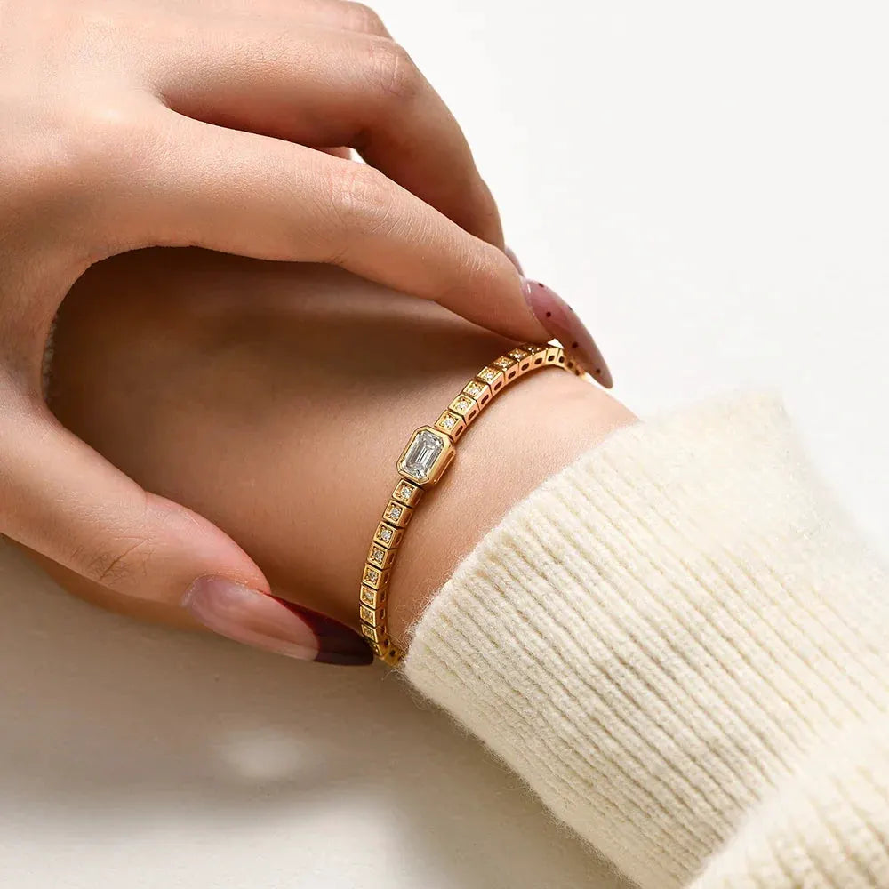 VVS1 D Moissanite Tennis Bracelet by SORI STYLE