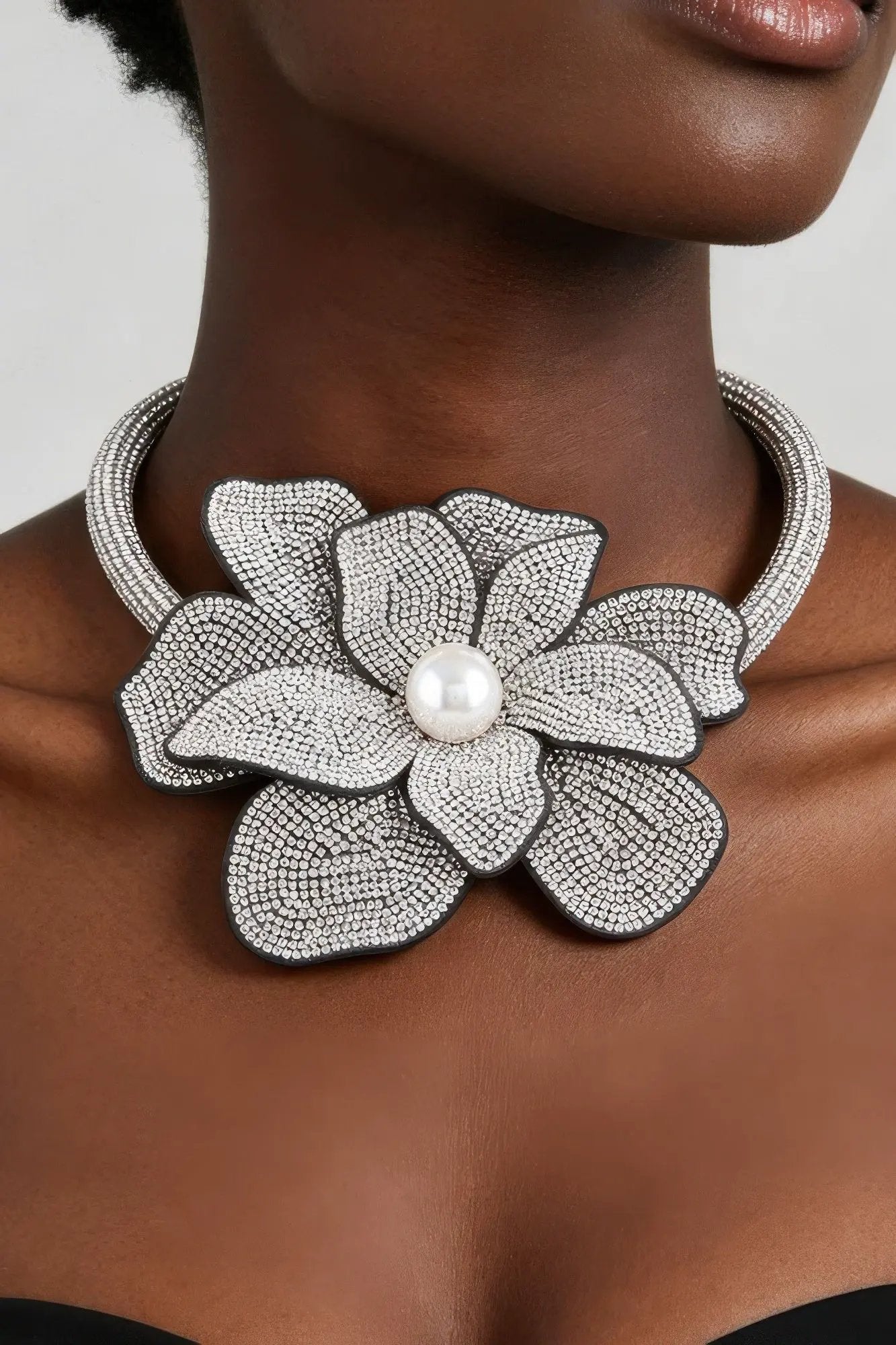 Women's Necklace Choker Floral BYMANYC ® New York SOHO BEJEWELED BLOOM - New Collection by BYMANYC New York