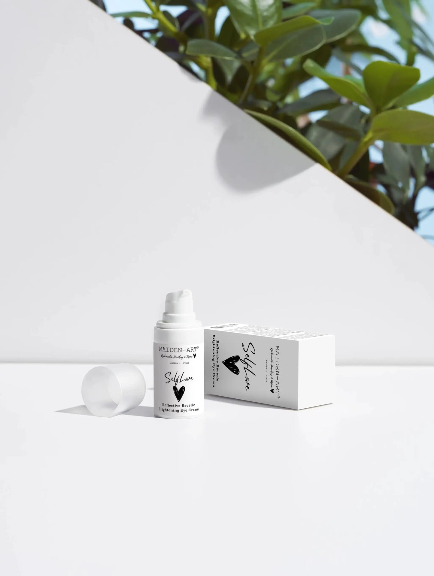 Reflective Reverie - Brightening Eye Cream by Selfnamed