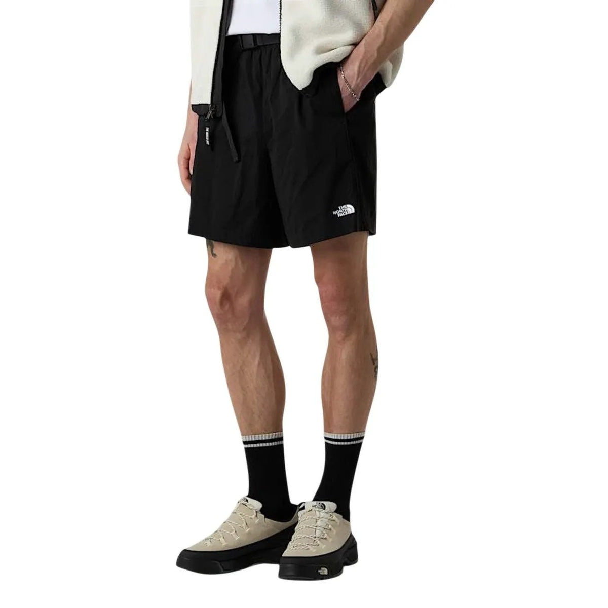 The North Face Men's Black Shorts NF0A8BHV