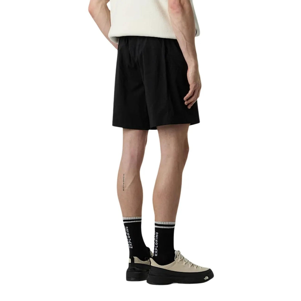 The North Face Men's Black Shorts NF0A8BHV