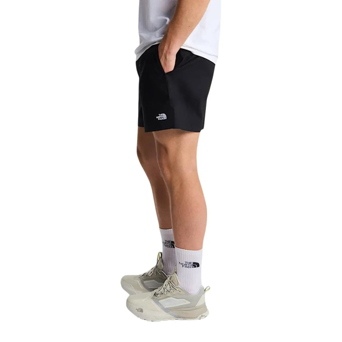 The North Face Men's Black Shorts NF0A8EKH