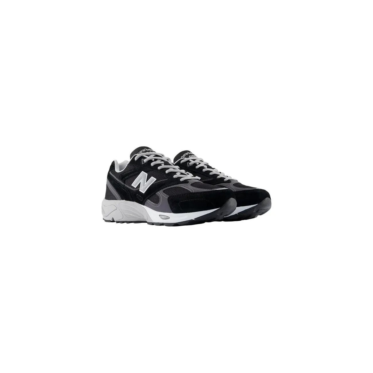 New Balance Men's 880 Grey Leather Sneakers