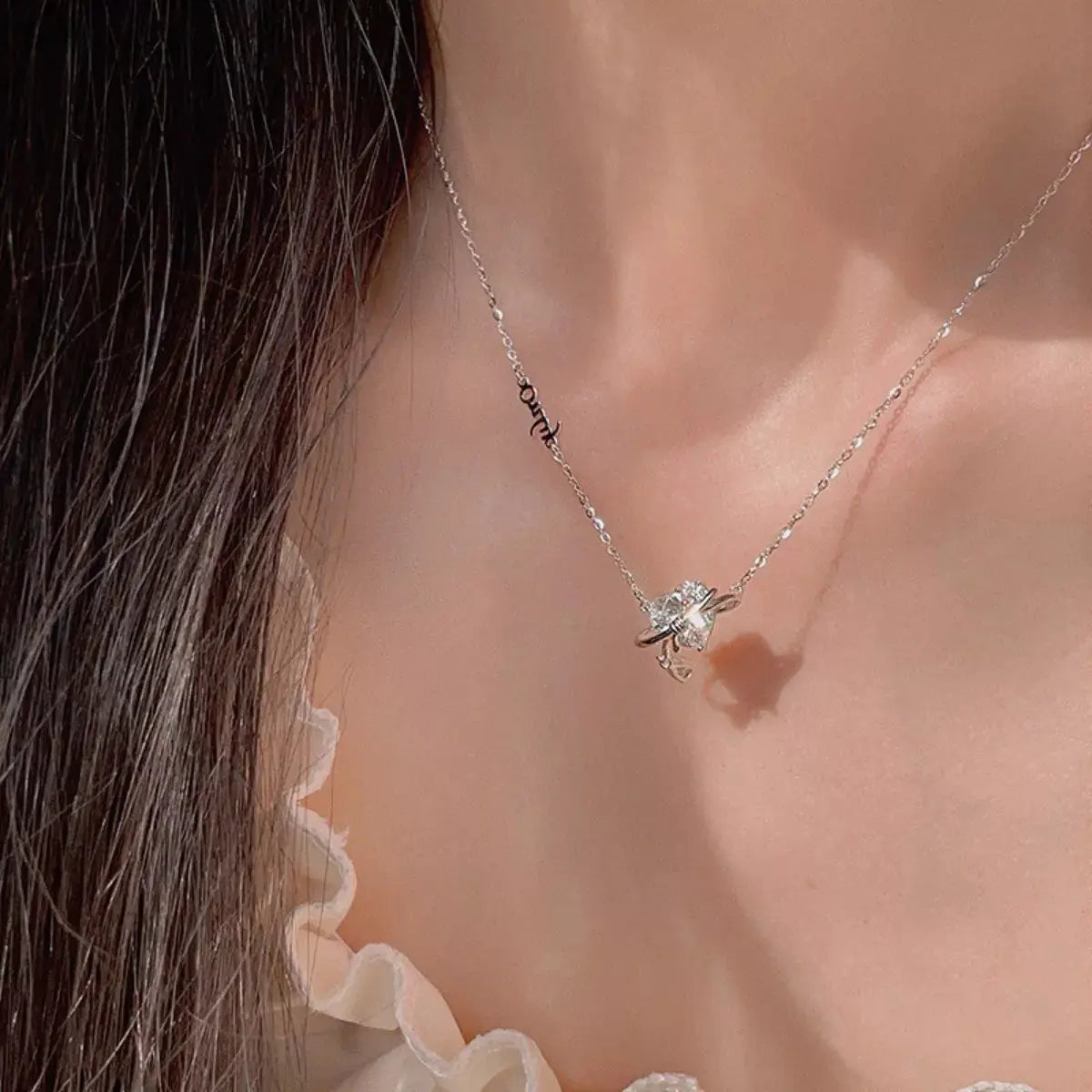 925 Sterling Silver Zircon Heart Necklace by Partner Labels