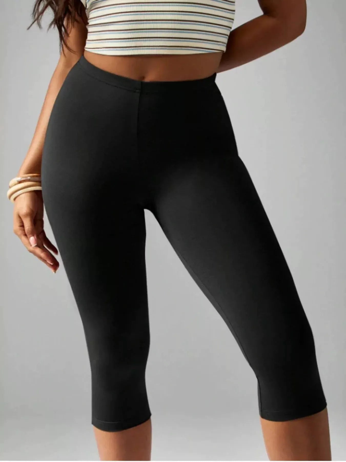 High-Waisted Active Capri Leggings by Trendsi
