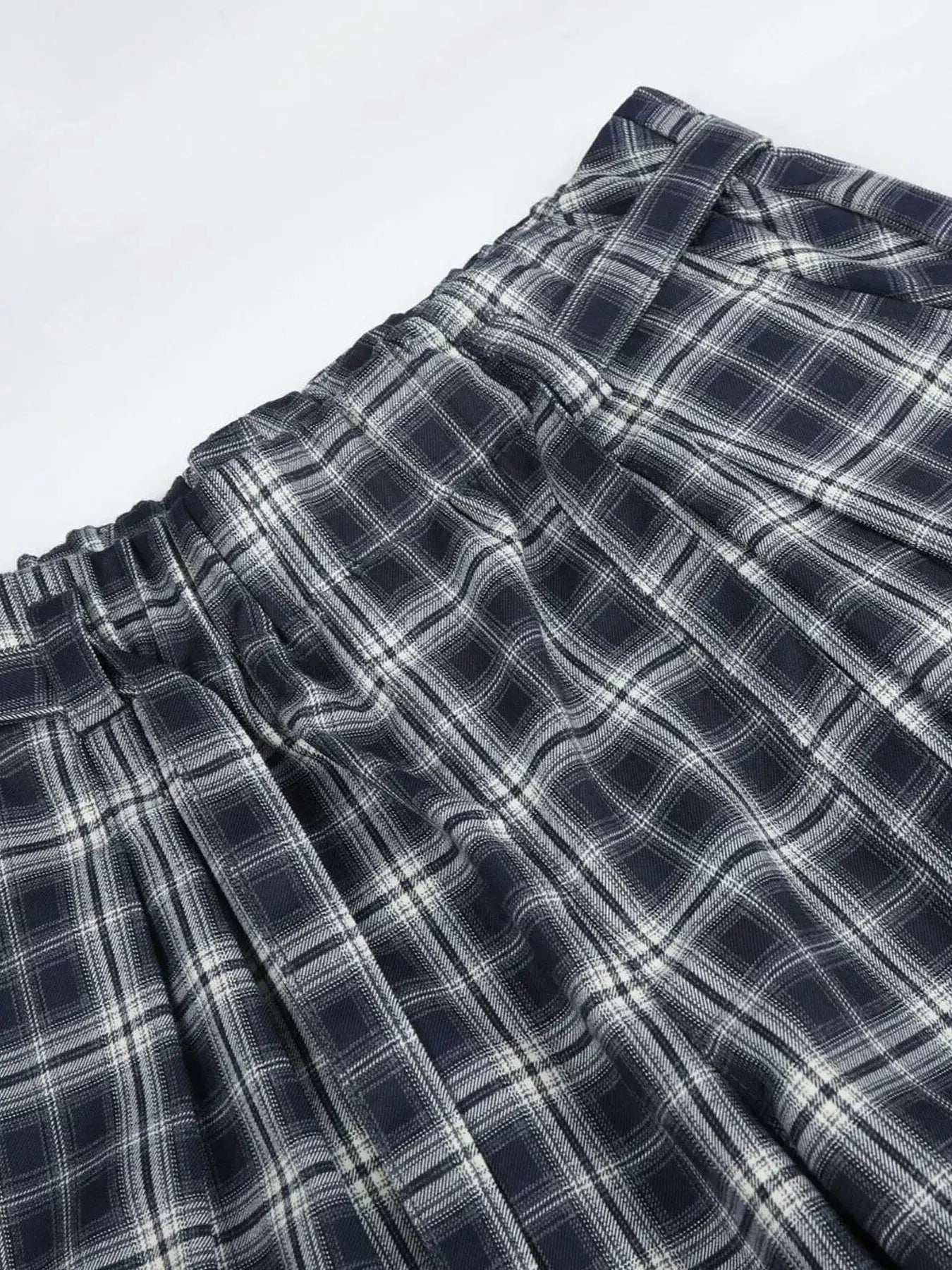 Men's Plaid Wide-Leg Pants by Trendsi