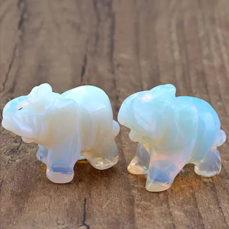 Natural Stone 1.5'' Elephant Crystal Art Ornament