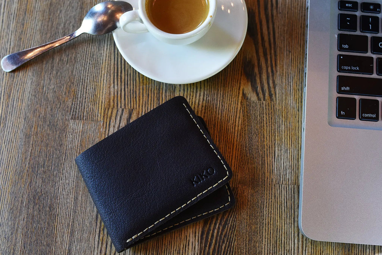 Wave Bifold by Kiko