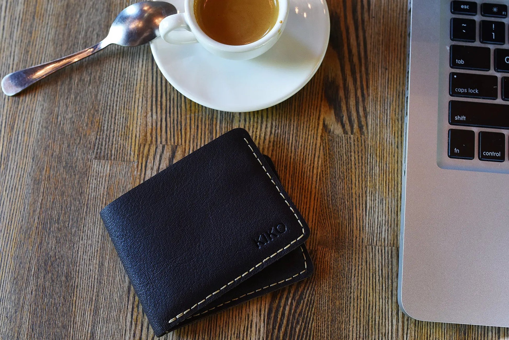 Wave Bifold by Kiko