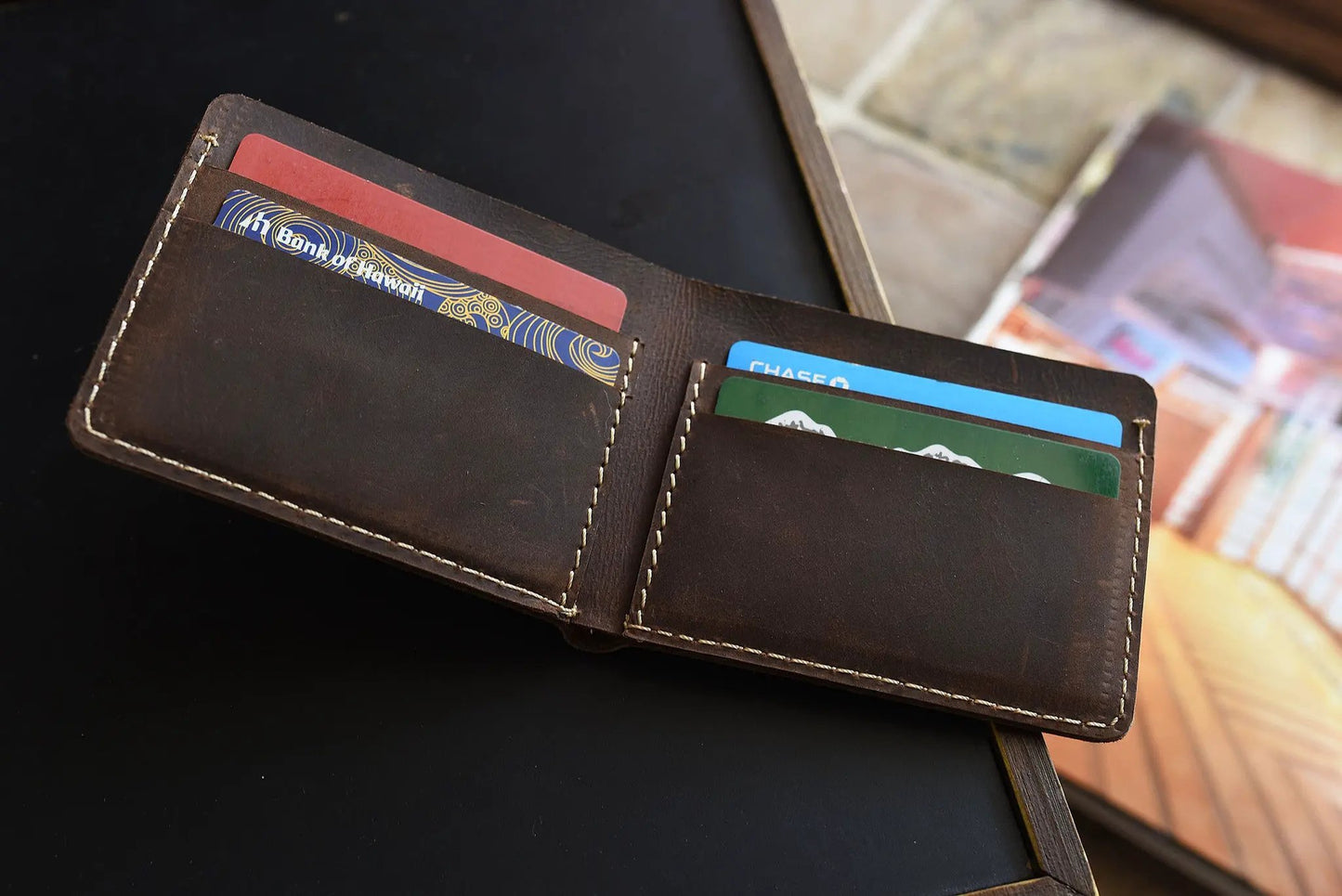 Straight Cut Bifold by Kiko