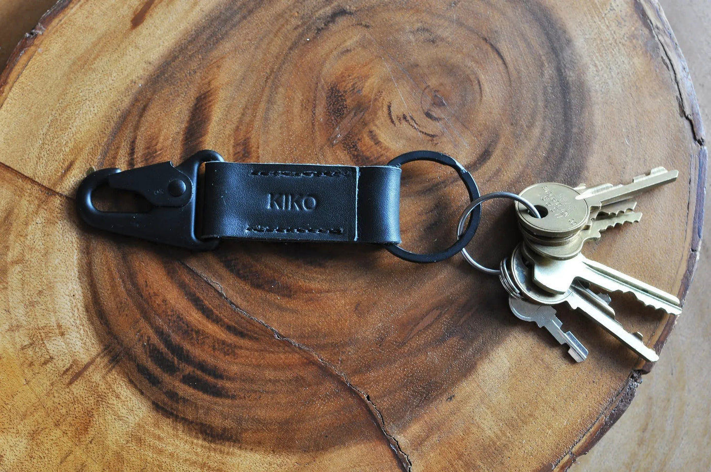 Hook Fob by Kiko
