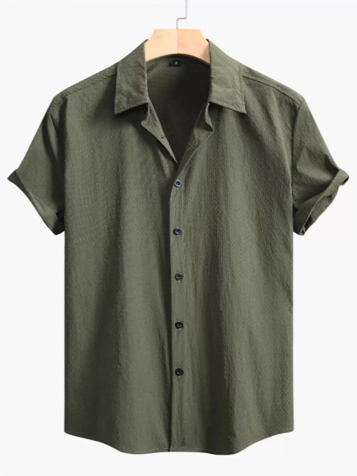 Men's Full Size Short-Sleeve Casual Shirt Plus Size by Trendsi