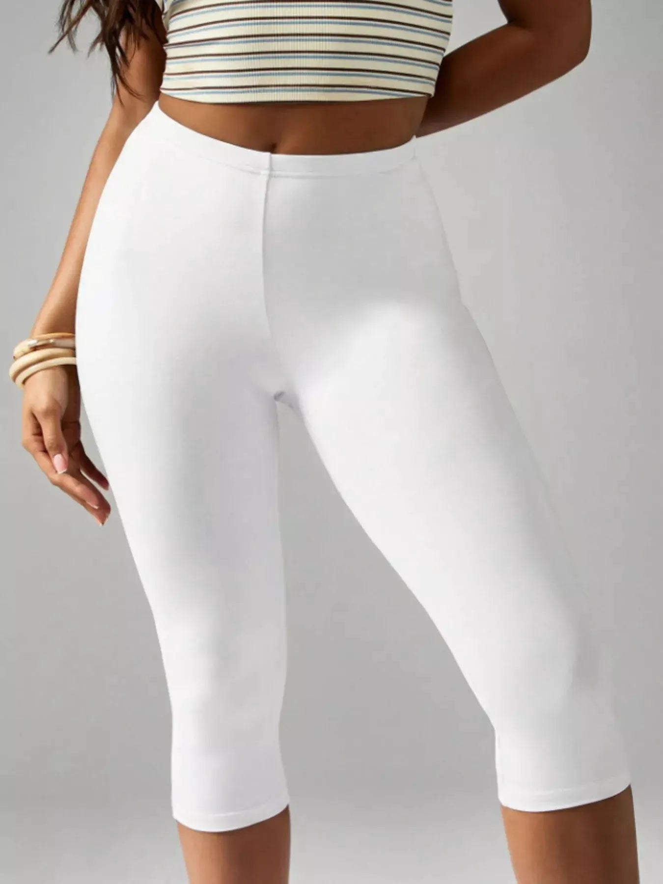 High-Waisted Active Capri Leggings by Trendsi
