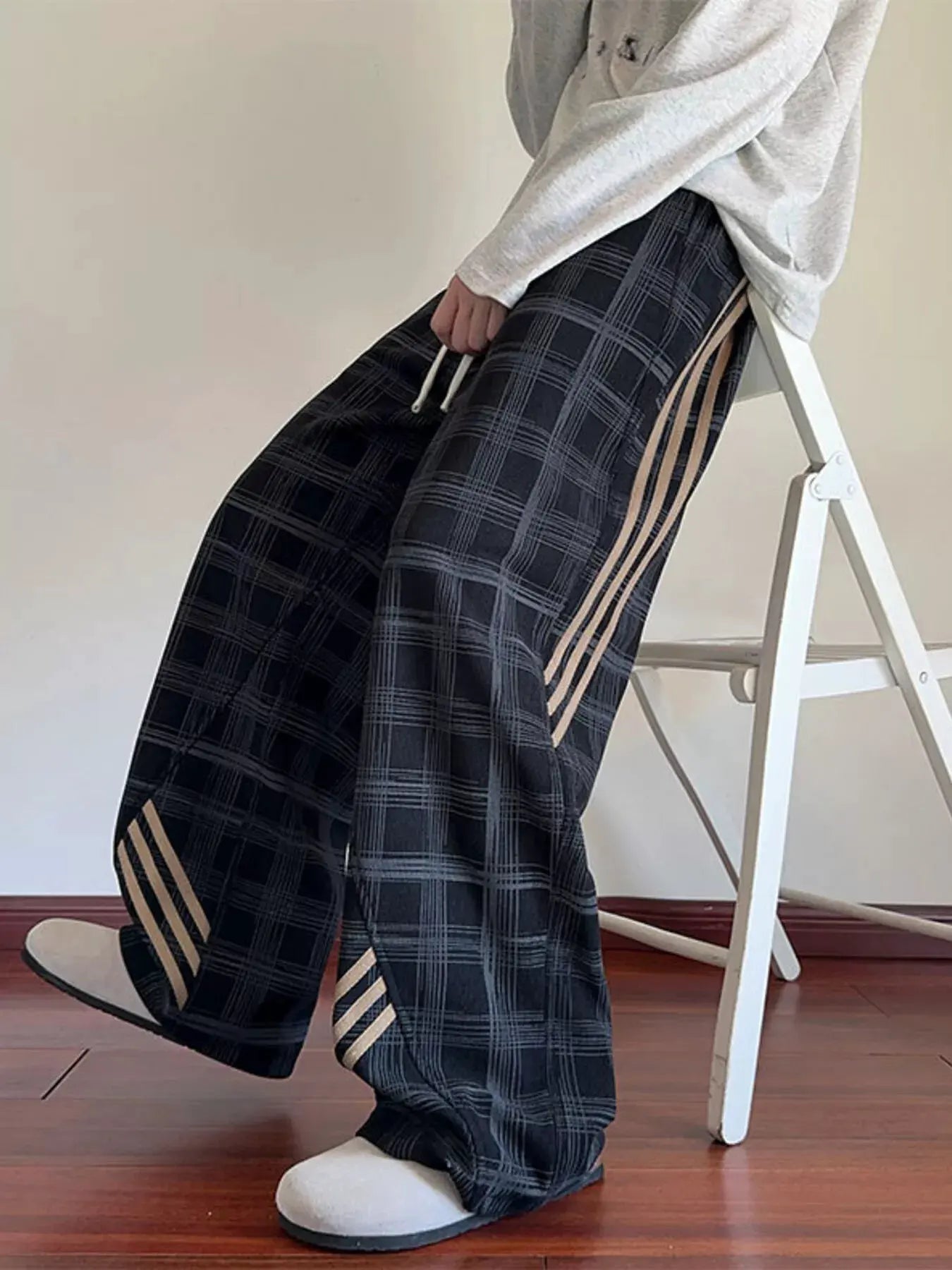 Men's Plaid Wide-Leg Pants with Side Stripes by Trendsi