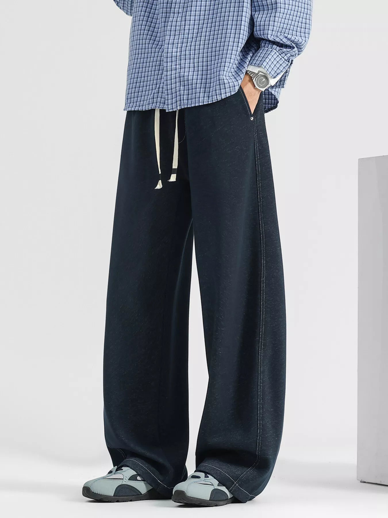 Men's Plus Size Loose Fit Drawstring Wide Leg Jeans by Partner Label