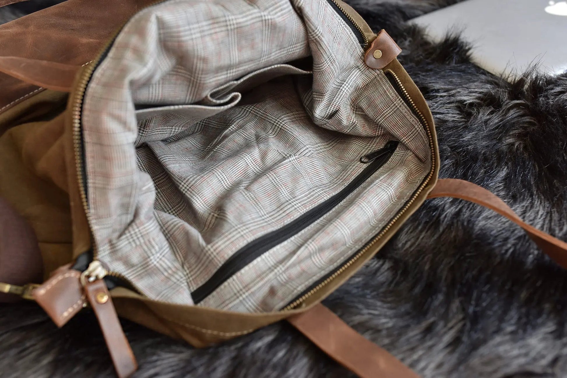 Boyfriend Tote Canvas by Kiko