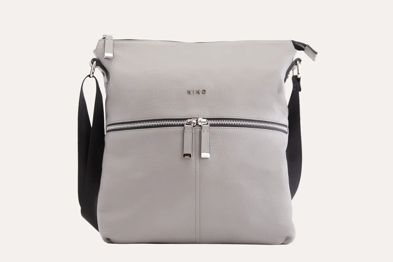 Zip Tote by Kiko