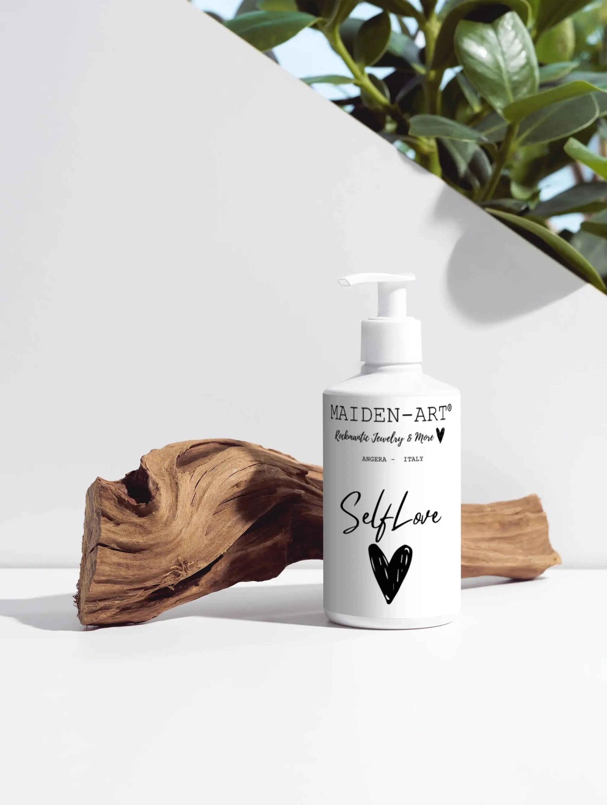 Mindful Hair Care - Moisturising Conditioner by Selfnamed