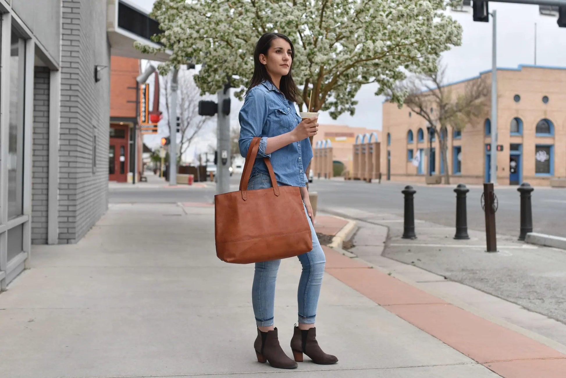 Classic Tote by Kiko Leather