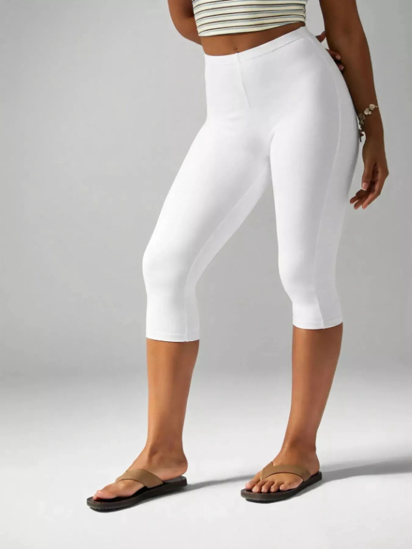 High-Waisted Active Capri Leggings by Trendsi