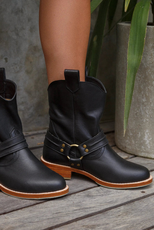 Cali Pull-On Leather Boots by ELF