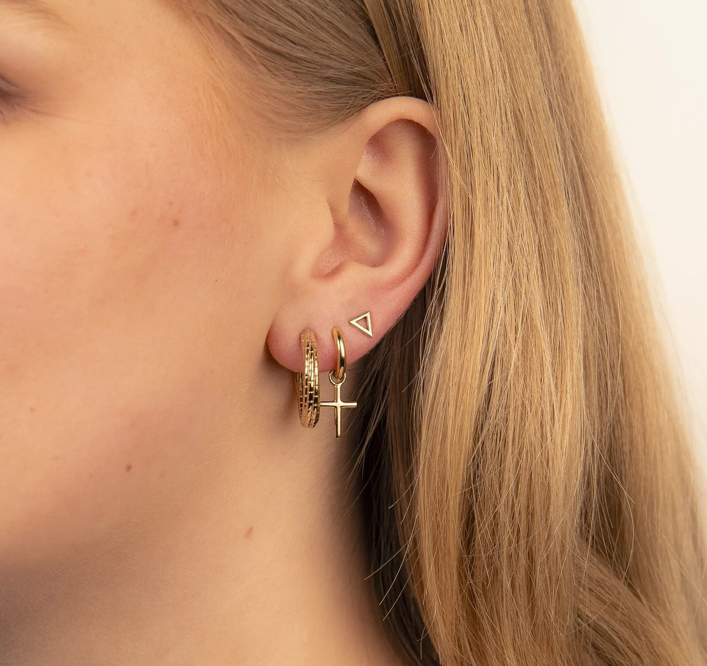Jwls4u Goldtone Hoop Earrings For Women With Chic Profile Motif 925 Silver by Jwls4u
