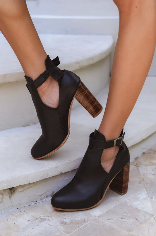 Everlast Wooden Heel Leather Booties by ELF