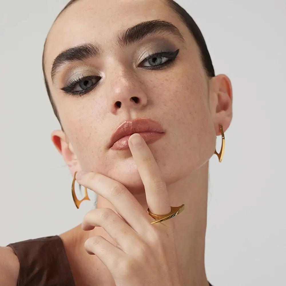 Fashion Jewelry Double Sided Cocktail Ring by BYMANYC ® New York - SOHO by BYMANYC ® New York