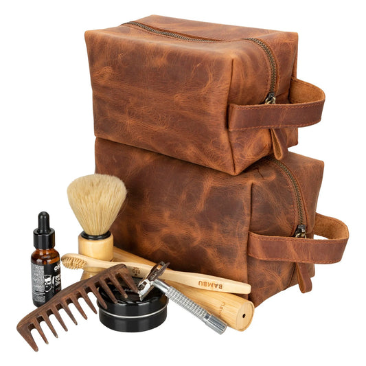 Eve Leather Dopp Kit, Medium by TORONATA