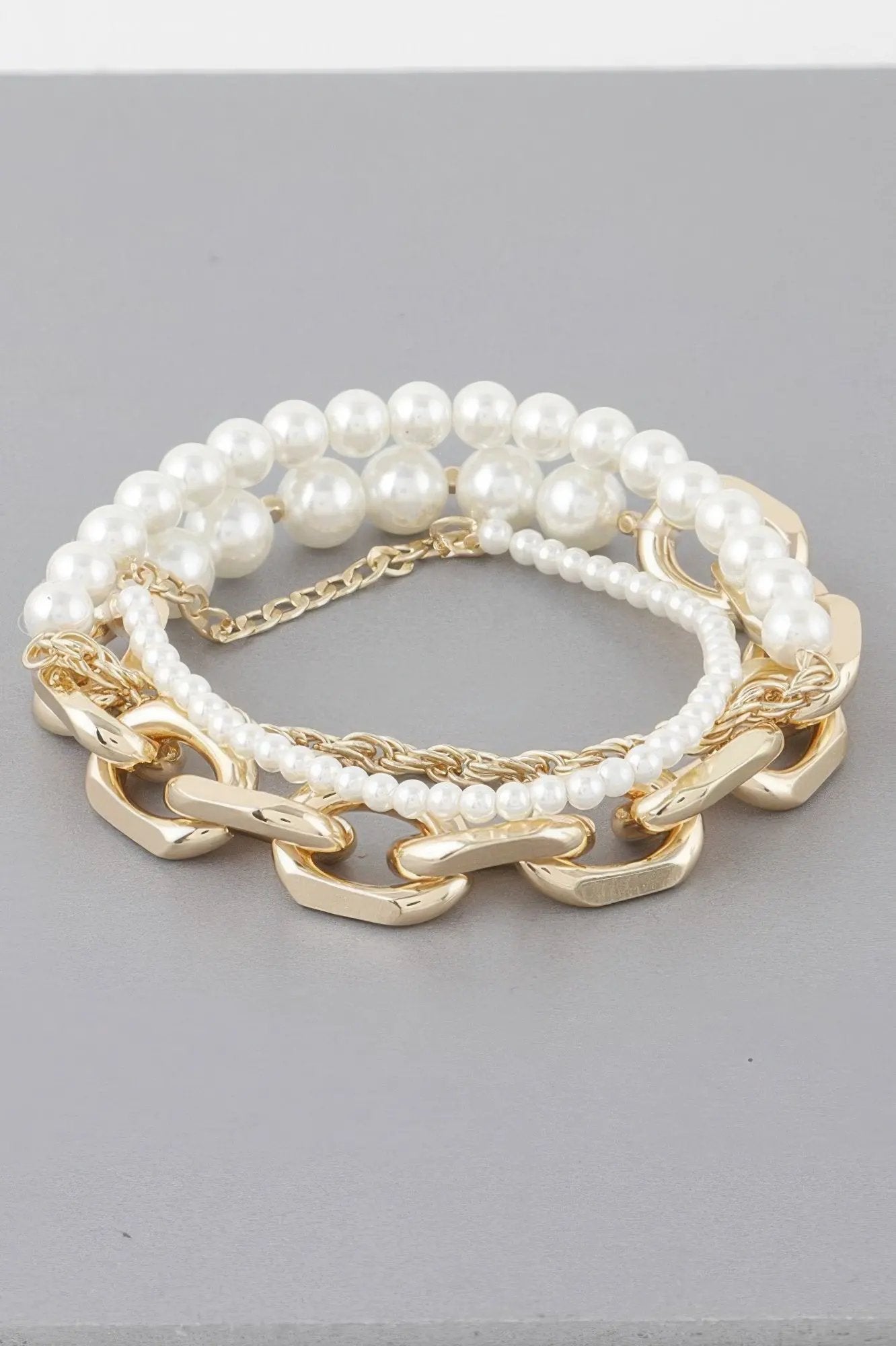 GRAMERCY Multi Pearl Chain Bracelet - New Collection PARIS LE MARAIS - BYMANYC ® New York by BYMANYC ® New York