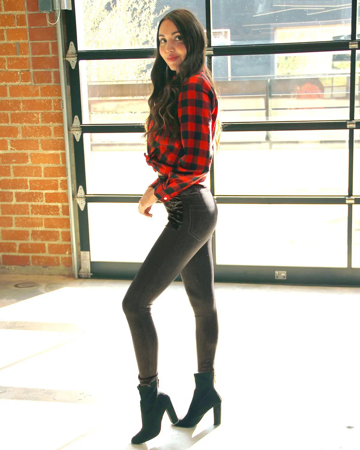 Cemizo Long Sleeve Flannel Shirt - Red by Savoy Active