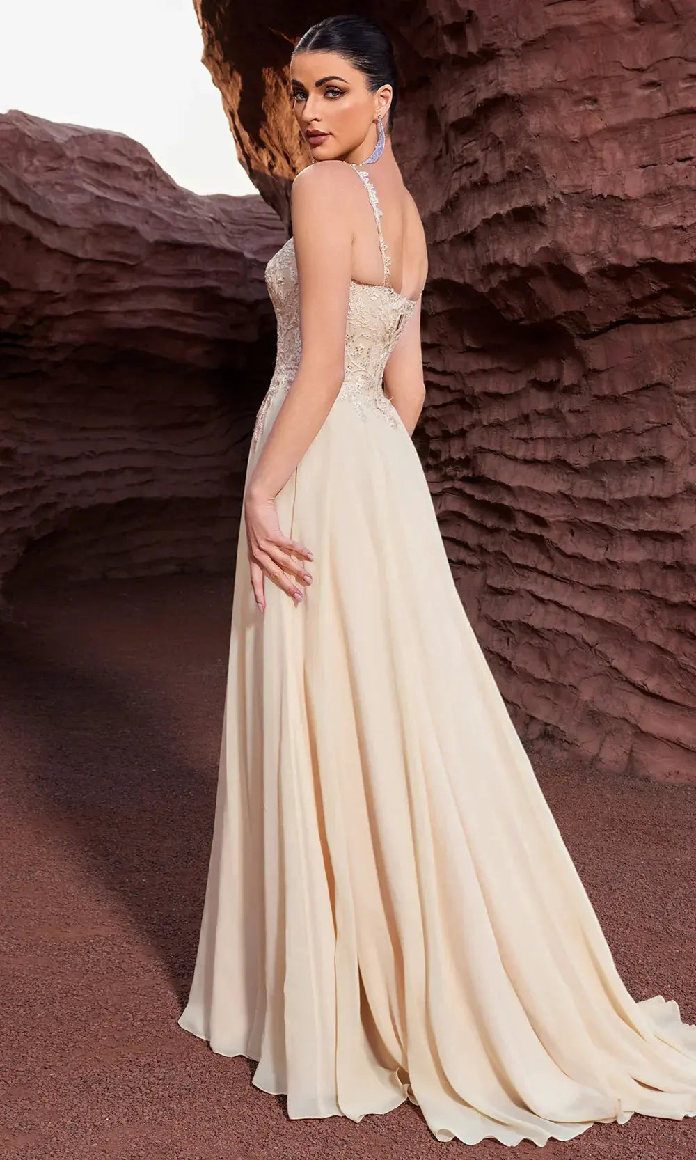 J27005 by Tux-USA