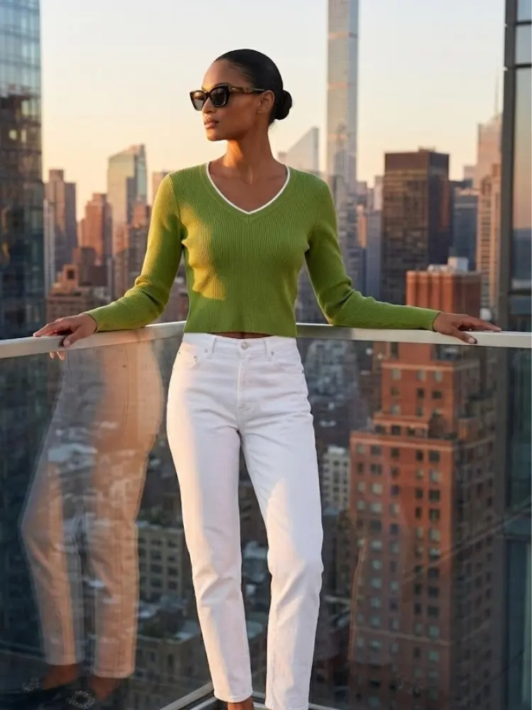 SOHO Women's Pistachio Green Knit Sweater Prêt-à-Porter BYMANYC ® New York by BYMANYC ® New York