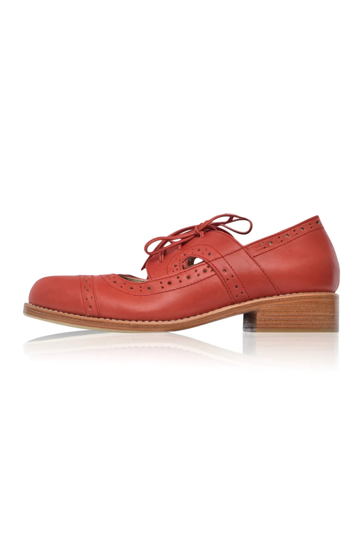 Scandinavia Leather Oxfords by ELF