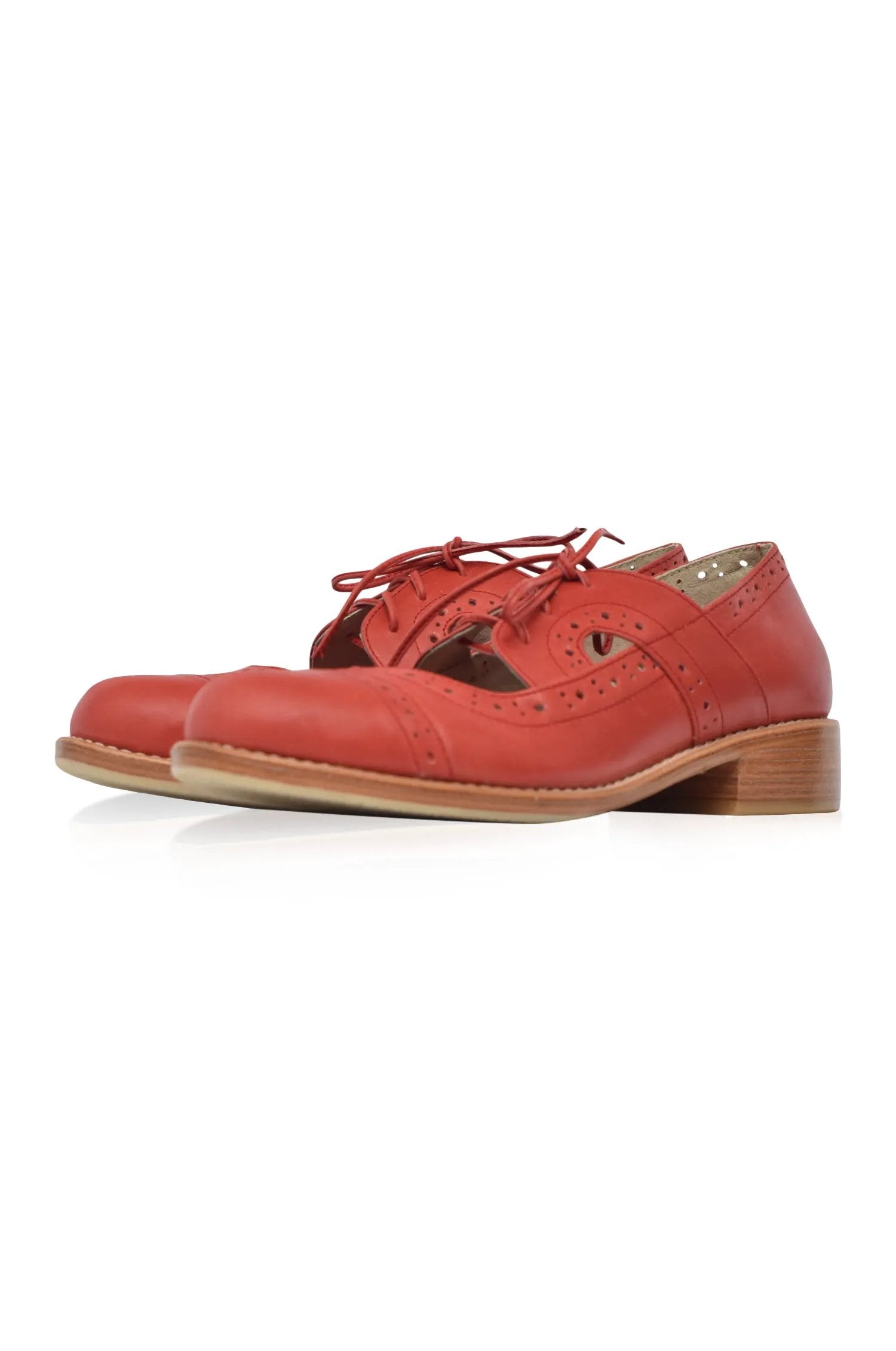 Scandinavia Leather Oxfords by ELF