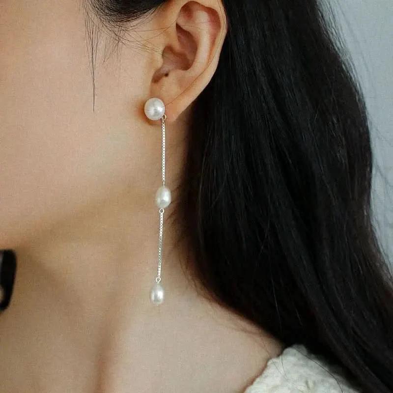 Silver Chain Tassel Pearl Earrings by Angel Barocco
