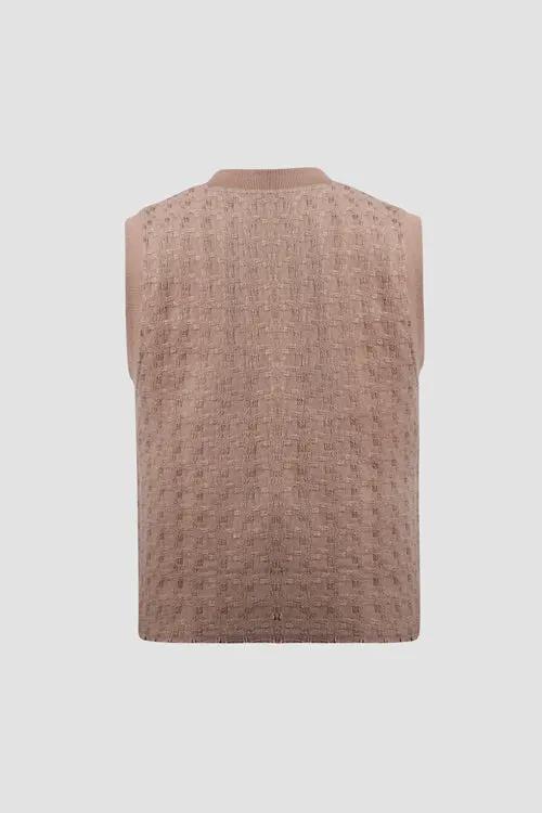 Sleeveless Knit Vest by Hideout