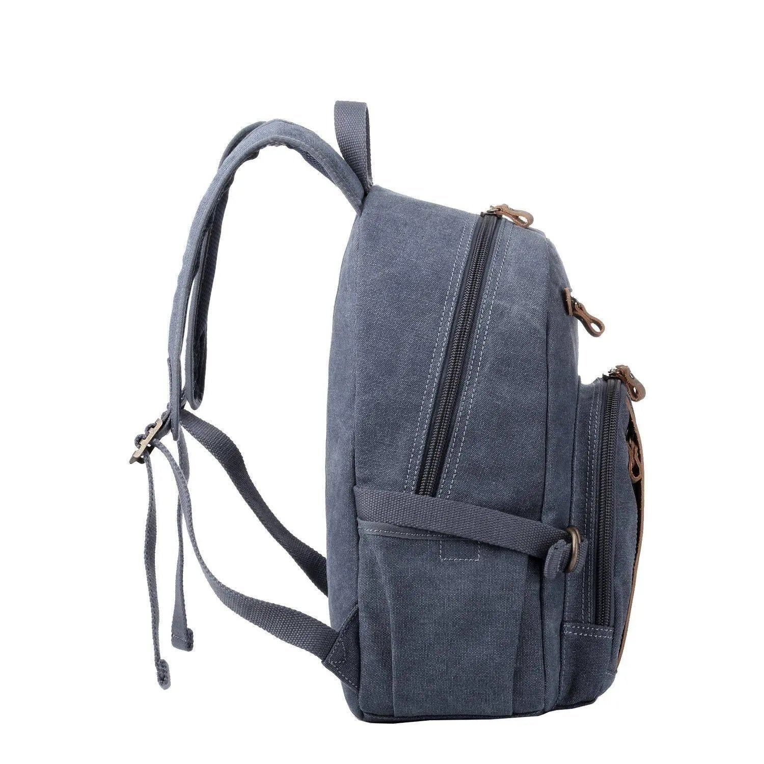 Medium Canvas Daypack | TRP0256 by Troop London