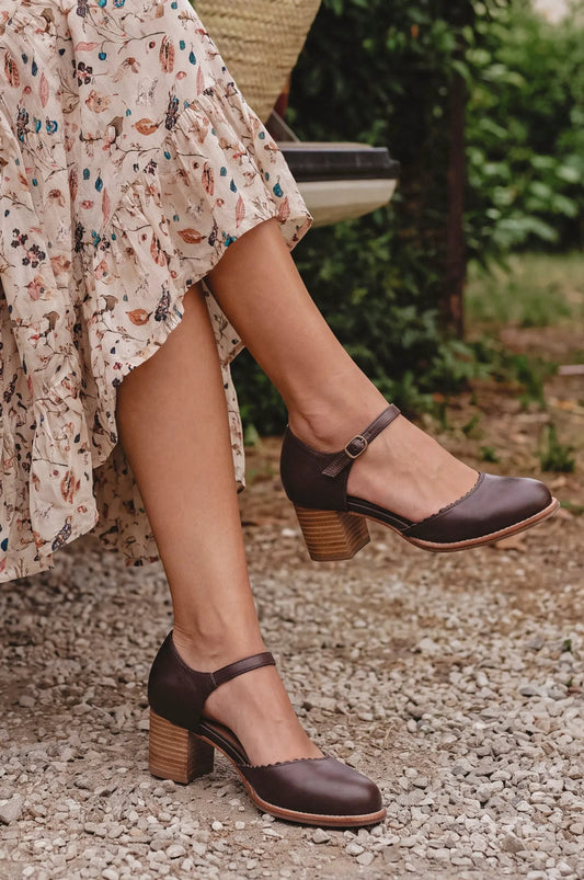 Toledo Scalloped D’Orsay Leather Heels by ELF