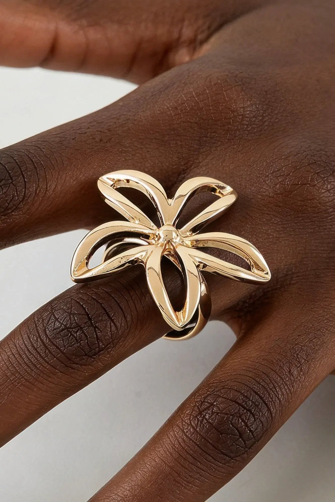 Women's Band Ring Polished Open Flower BYMANYC ® New York CONTEMPORARY FLORAL CUTOUT RING - New Collection by BYMANYC New York