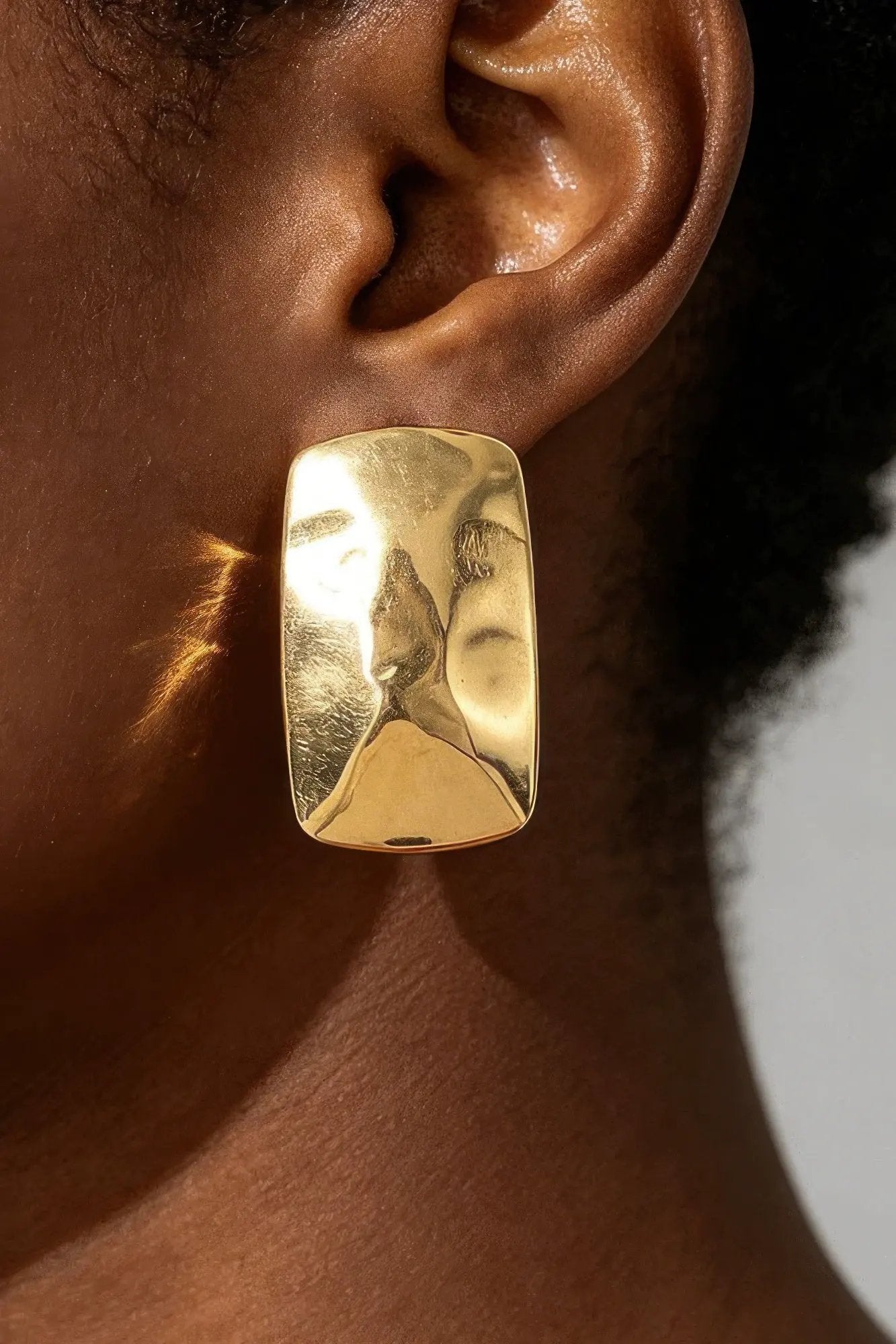 Women's Hammered Cubic Frame Stud Earrings BYMANYC ® New York CONTEMPORARY VIBRANT MODERN FASHION - New Collection by BYMANYC New York