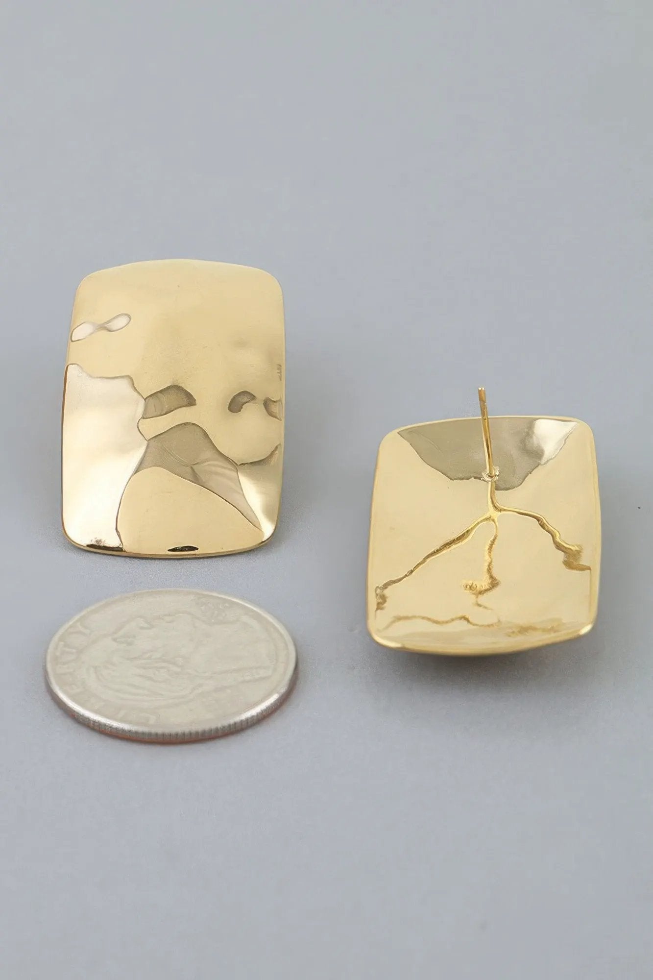 Women's Hammered Cubic Frame Stud Earrings BYMANYC ® New York CONTEMPORARY VIBRANT MODERN FASHION - New Collection by BYMANYC New York