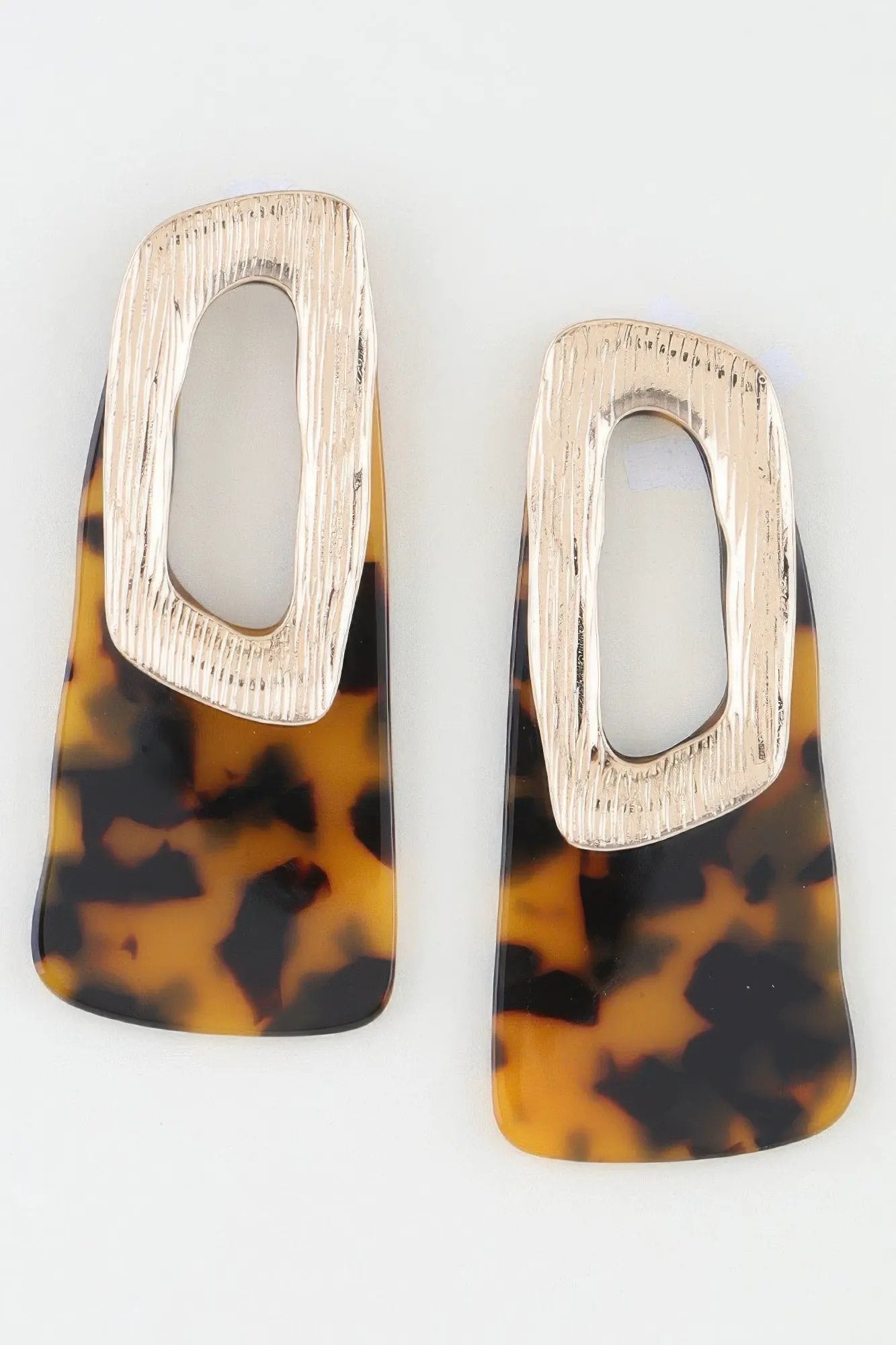 Women's Drop Earrings Modern Retro Streak Fashion BYMANYC ® New York VINTAGE CONTEMPORARY STRIPED STATEMENT DANGLE - New Collection by BYMANYC New York