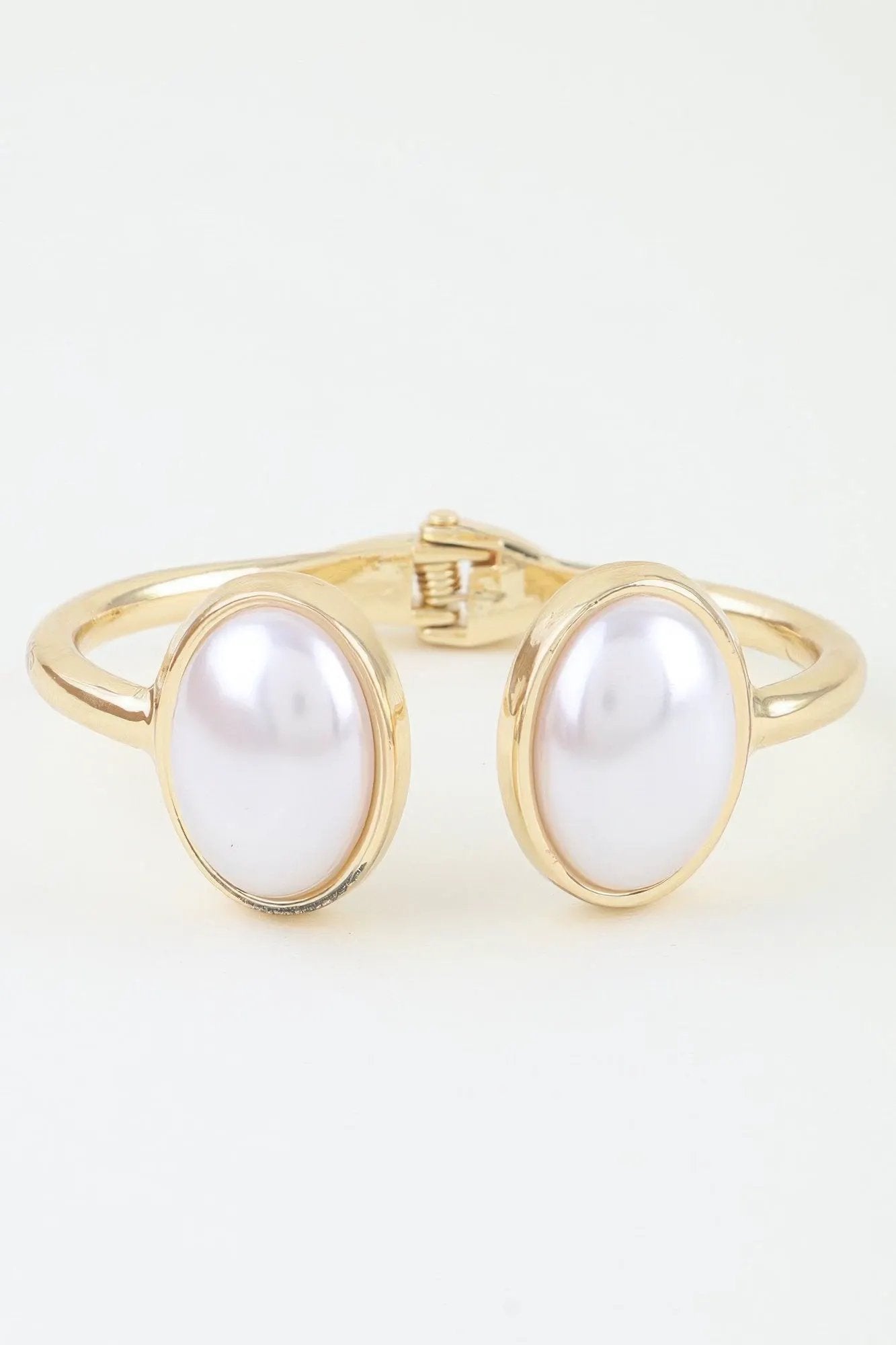 Women's Bracelet Cuff Pearl BYMANYC ® New York MADISON PEARL CUFF - New Collection by BYMANYC New York