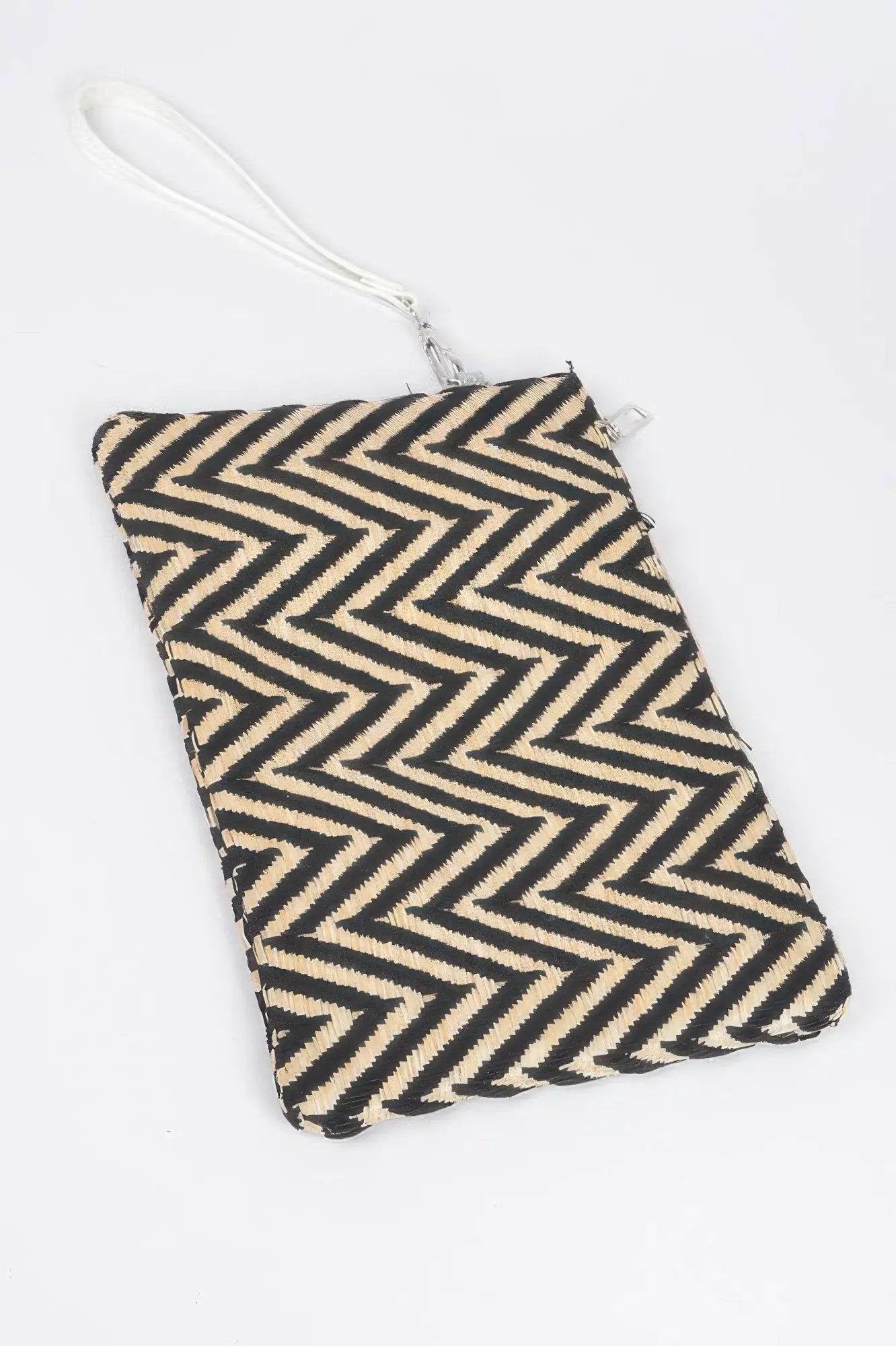 WOMEN'S BAG • new collection MONTAUK Pouch BYMANYC ® New York by BYMANYC ® New York