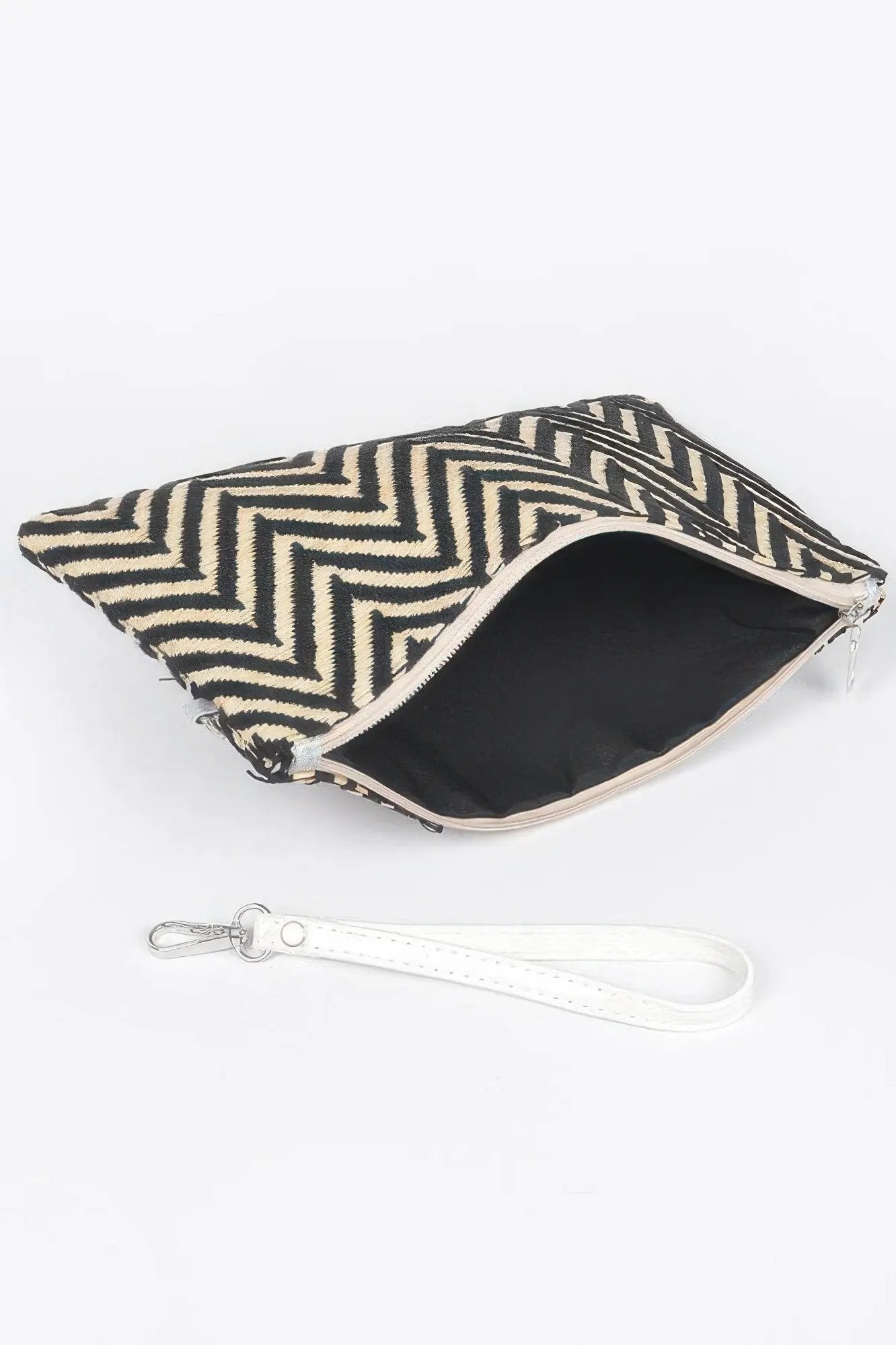 WOMEN'S BAG • new collection MONTAUK Pouch BYMANYC ® New York by BYMANYC ® New York