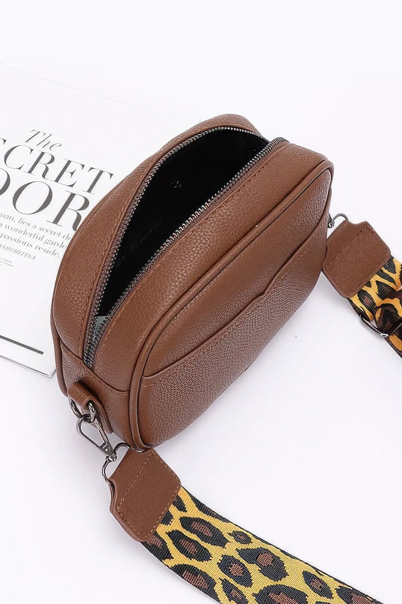 WOMEN'S CAMERA BAG TRIBECA New Collection WALL STREET BYMANYC ® New York by BYMANYC ® New York