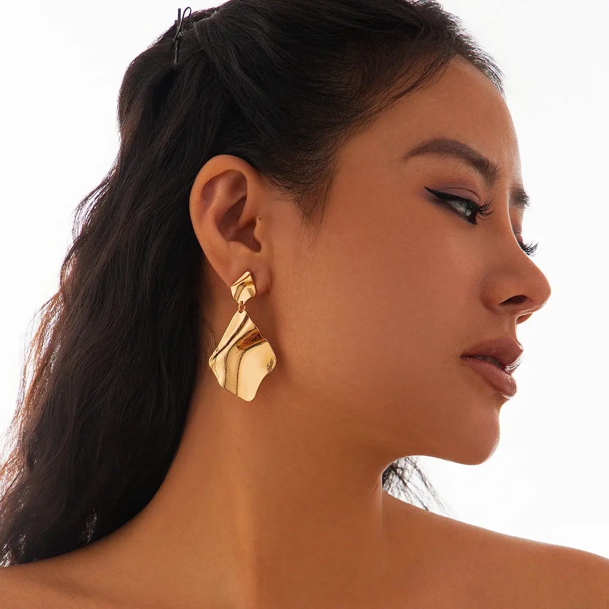 WOMEN'S EARRINGS Gold Color HUDSON - BYMANYC ® New York by BYMANYC ® New York