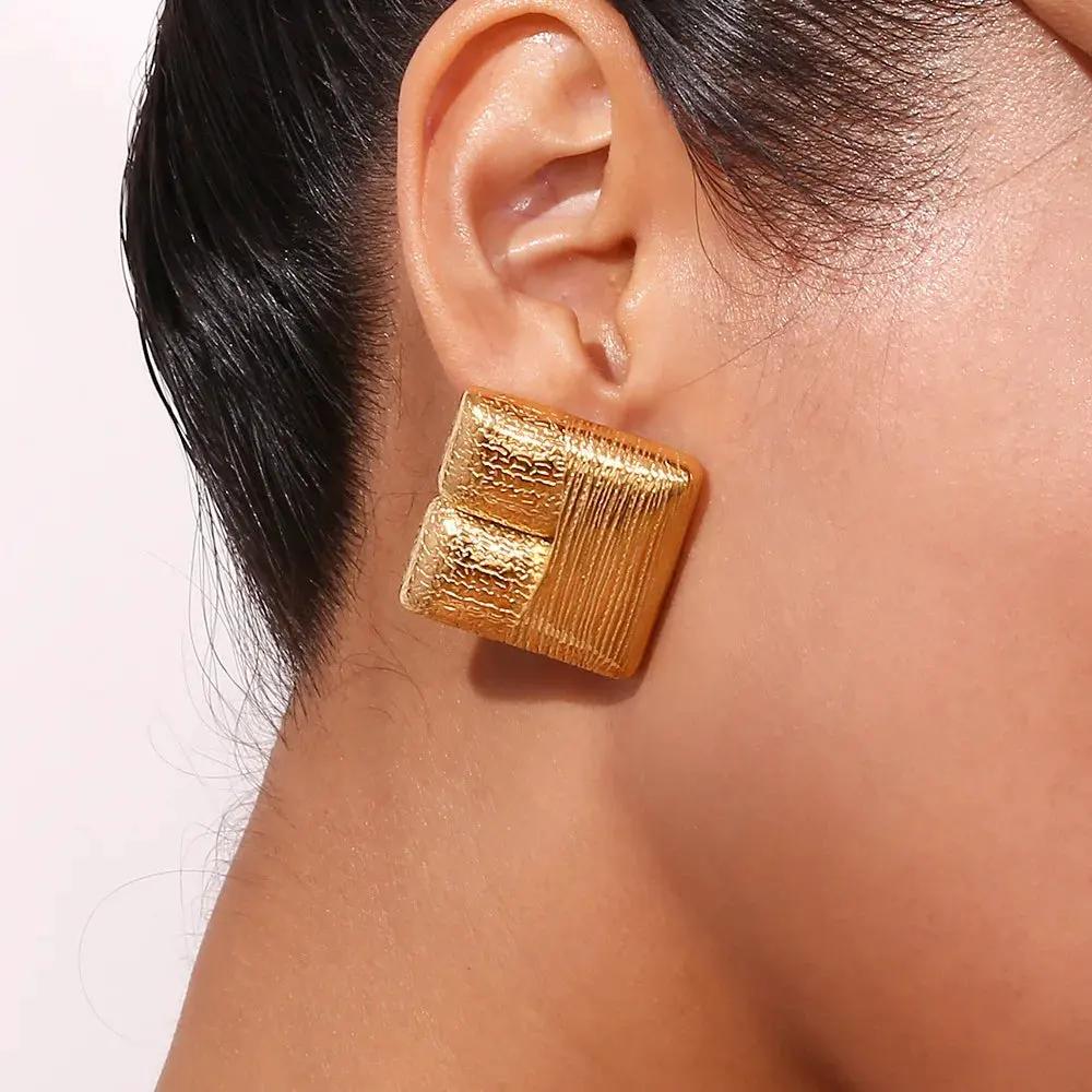 WOMEN'S EARRINGS Gold Color SOHO - BYMANYC ® New York by BYMANYC ® New York